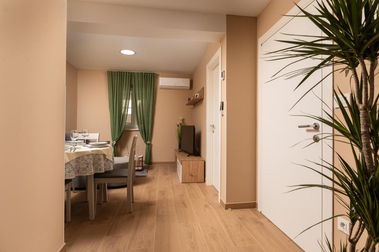 Apartments Neptun Baška Екстериор снимка