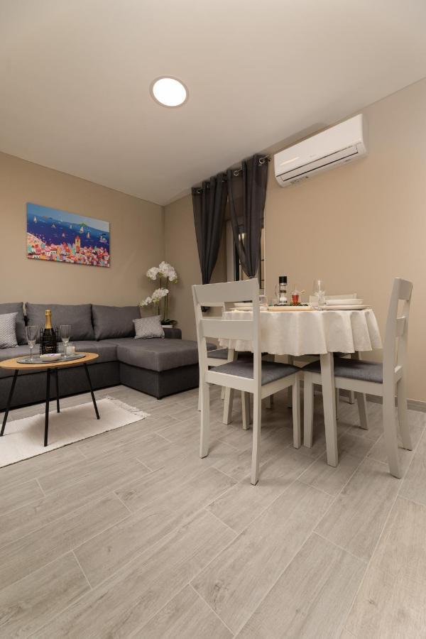 Apartments Neptun Baška Екстериор снимка