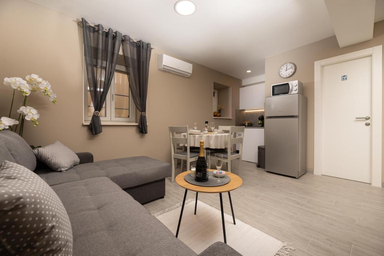 Apartments Neptun Baška Екстериор снимка