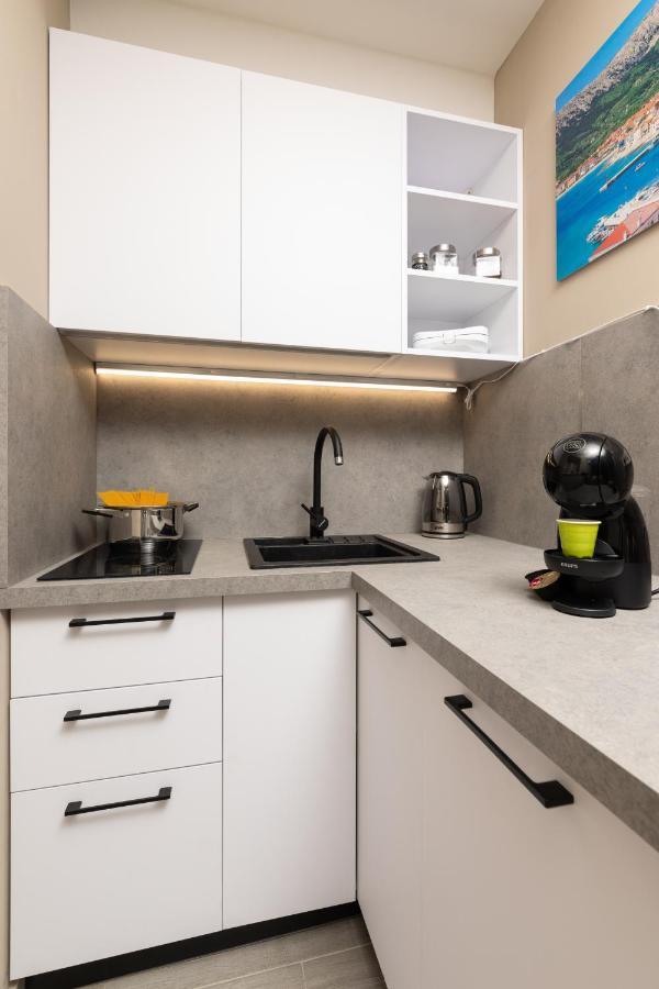Apartments Neptun Baška Екстериор снимка