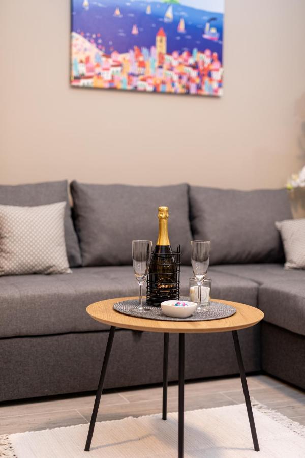 Apartments Neptun Baška Екстериор снимка