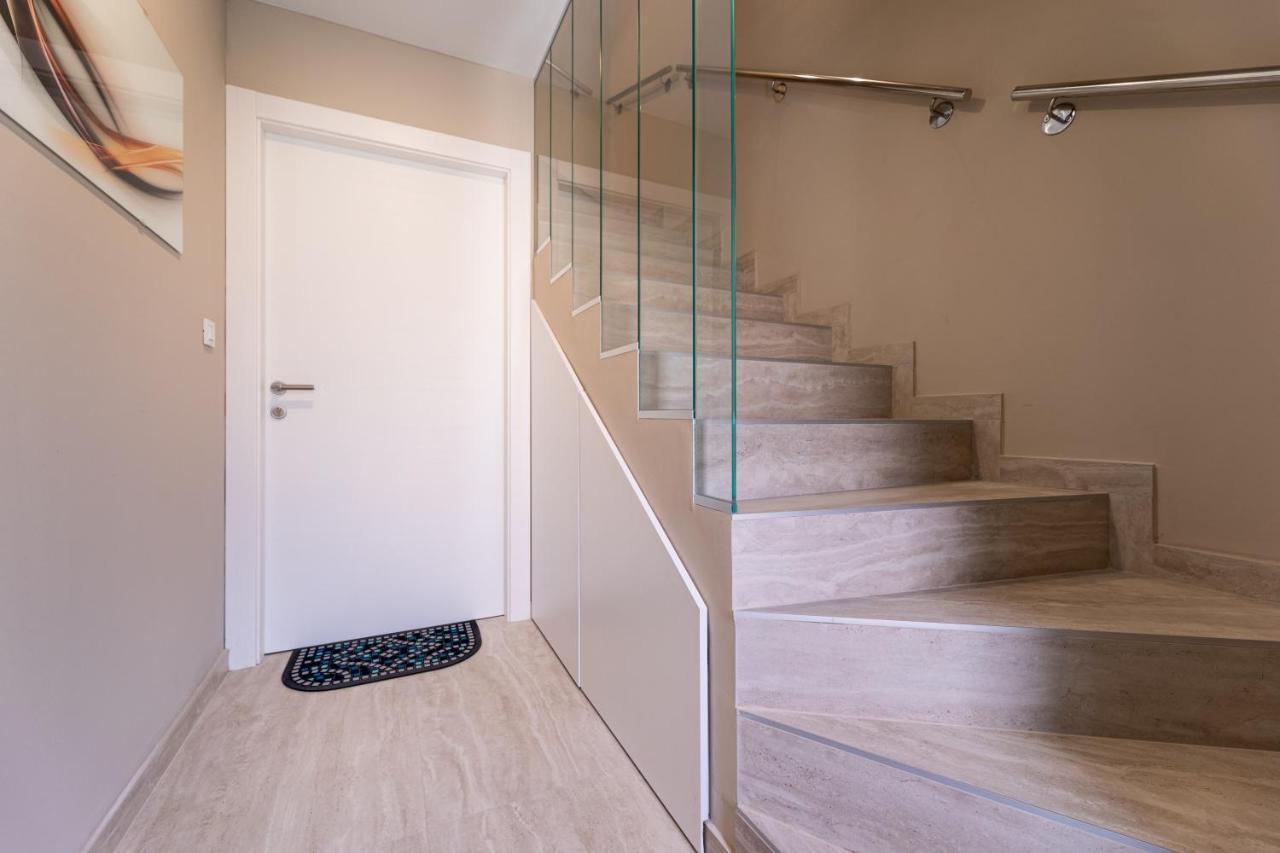 Apartments Neptun Baška Екстериор снимка